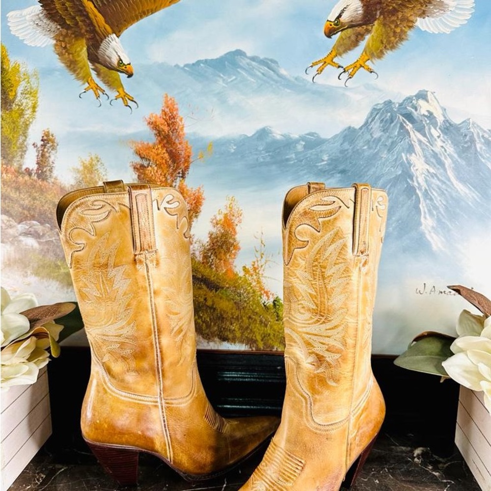 💋 Lucchese Vintage Style Charlie 1 Horse 9.5. Tan Western Cowboy Heel Boots… - Picture 3 of 12